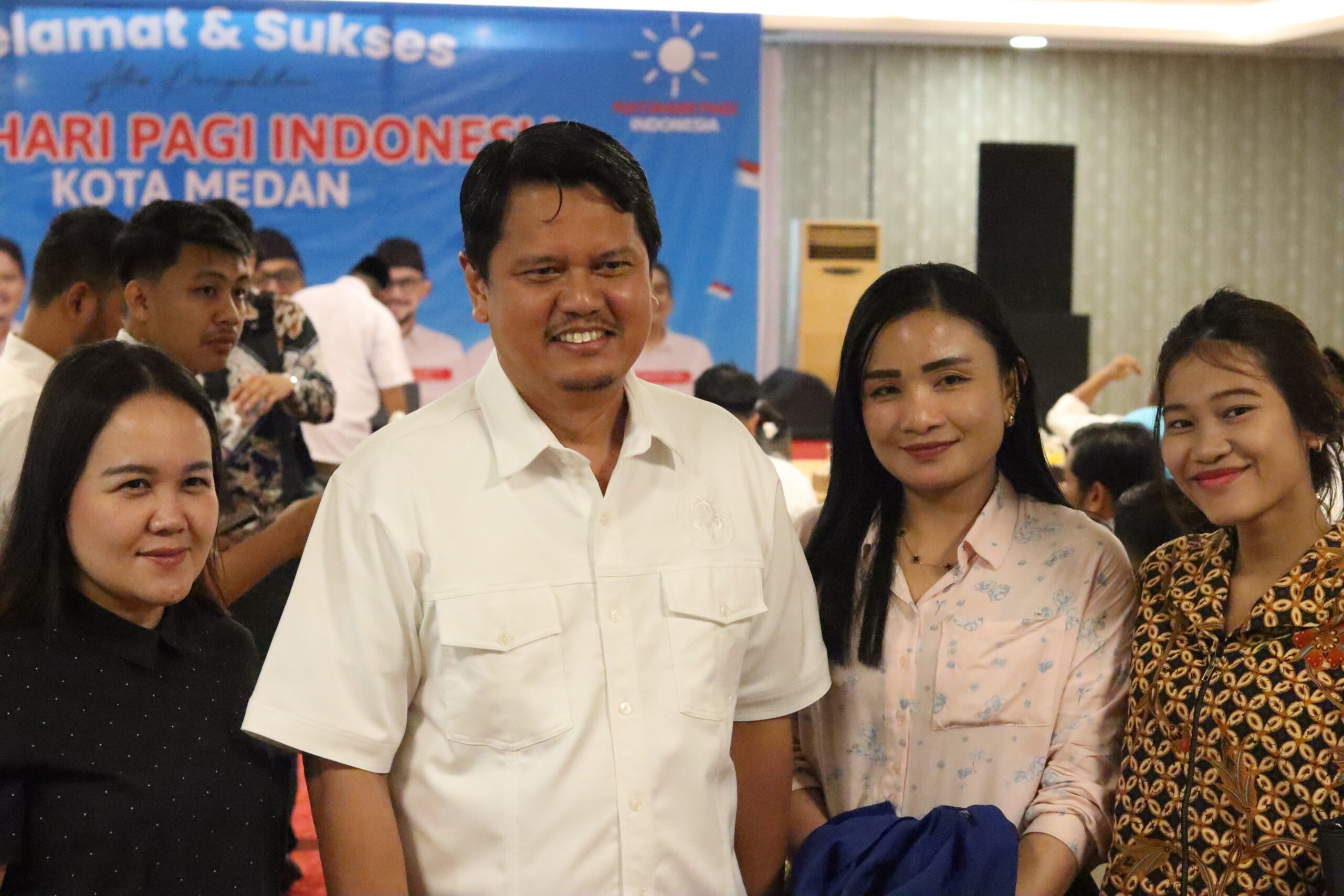 Image gallery marquee